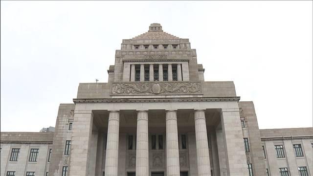 参院選公示 選挙戦スタート 消費増税や年金が焦点