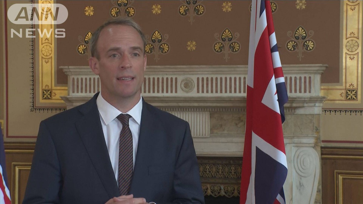 英ジョンソン首相内閣改造　ラーブ外相が降格