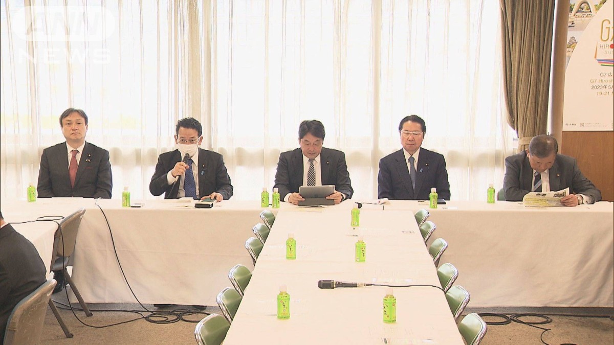 陸自ヘリ不明　中国軍との関連「ありえない」　自民党の会議で防衛省が改めて否定