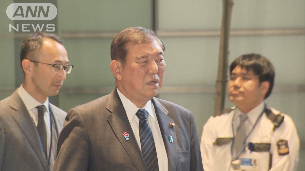 政府・自民 消費減税見送る方向で調整