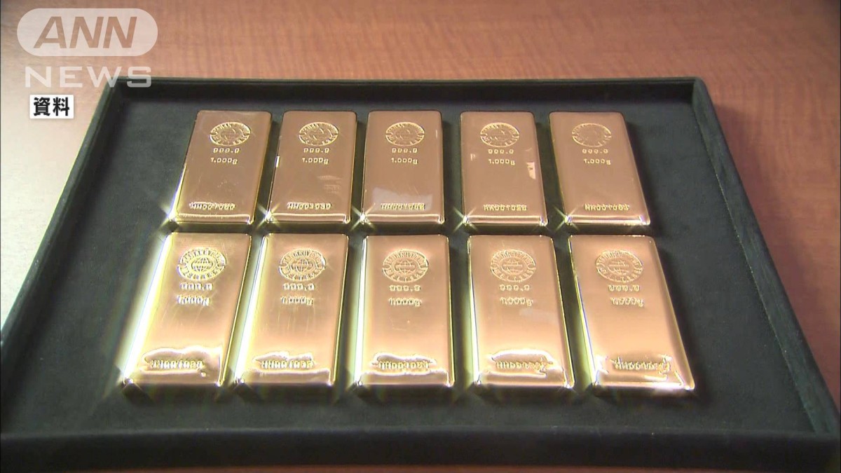 金の価格“最高値”更新 1g＝1万7678円