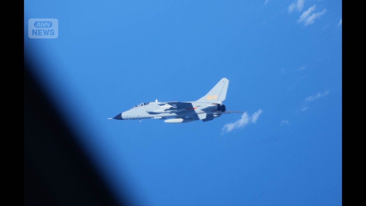 中国軍機が2日連続で“異常接近”　自衛隊機に30メートルまで　防衛省「意図的」