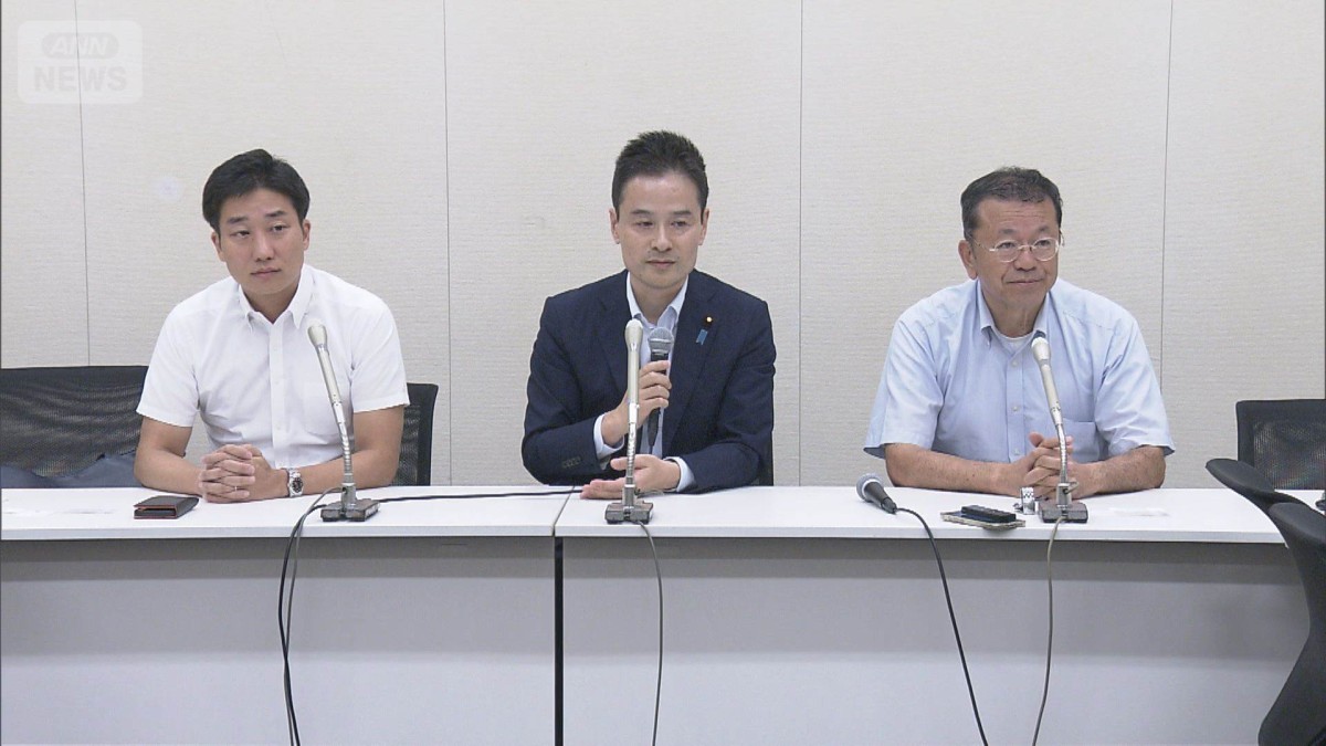 維新除名の3議員　新会派「改革の会」を結成
