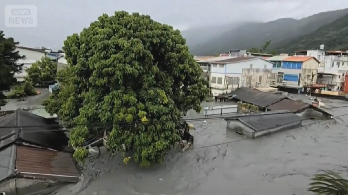 台湾東部の湖決壊で死者14人に 台風の影響　負傷34人　124人と連絡取れず