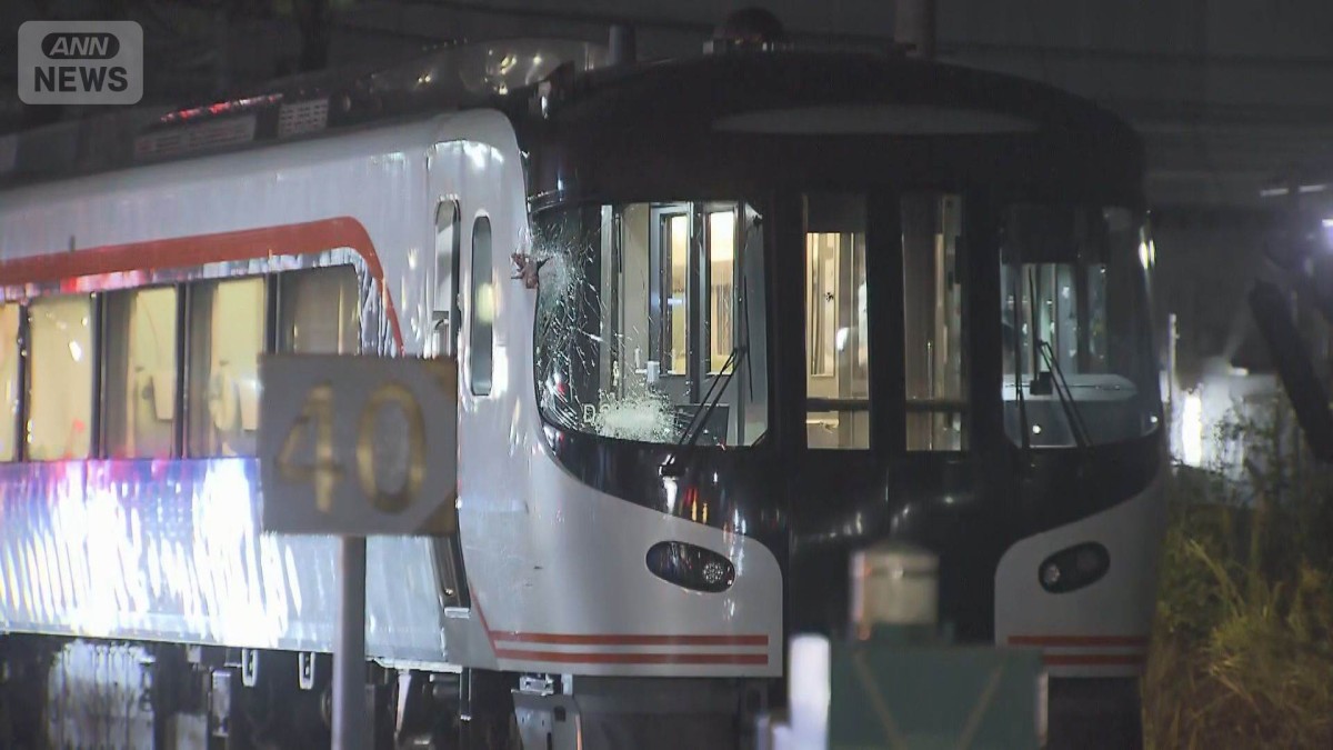 JR列車とキャリアカー事故 遮断機に引っ掛かり立ち往生 岐阜