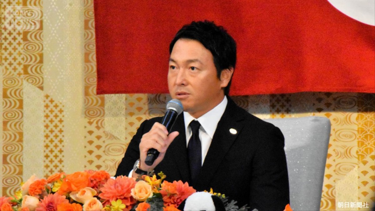 巨人　長野久義選手　現役引退を表明