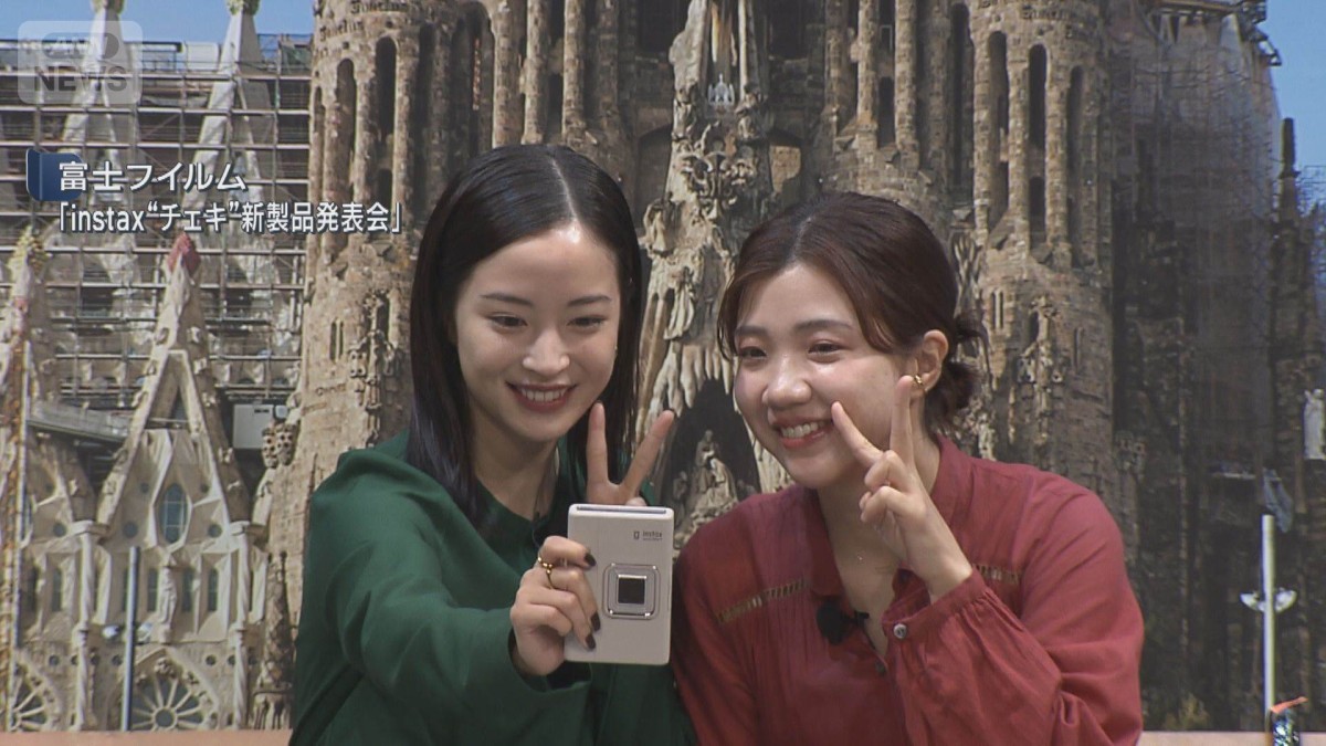 広瀬すず「チェキ」新製品発表会に