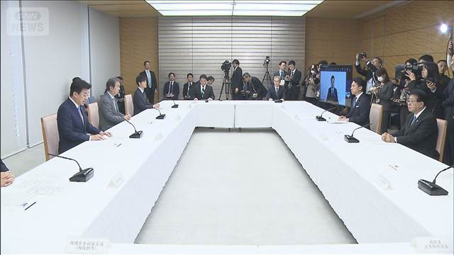 政府 クマ被害関係閣僚会議を開催 11月中旬までに対策取りまとめ指示