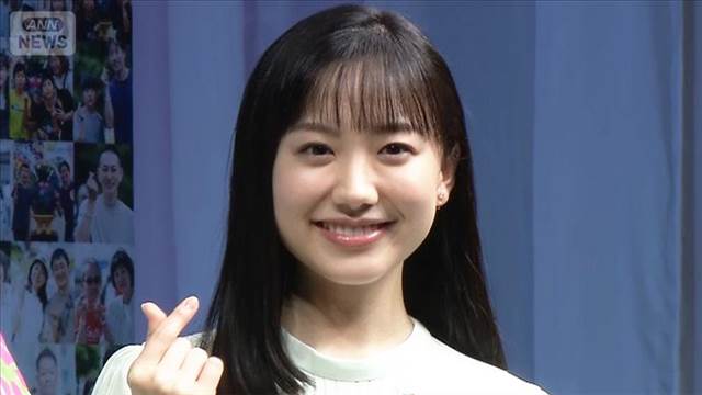 芦田愛菜「会えてうれしい」、“宇宙からやってきた精霊”と初対面【芸能動画】