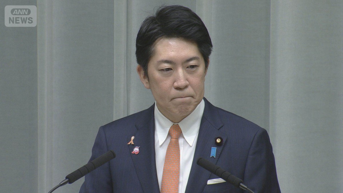 佐藤副長官「国会運営に迷惑かけ申し訳ない」　不記載問題で野党が反発