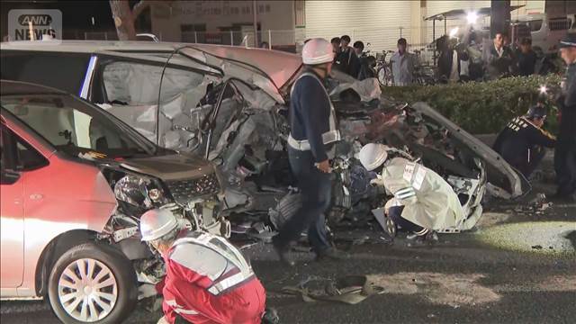 兵庫・加古川市　1人死亡けが18人に　国道で車14台が絡む事故