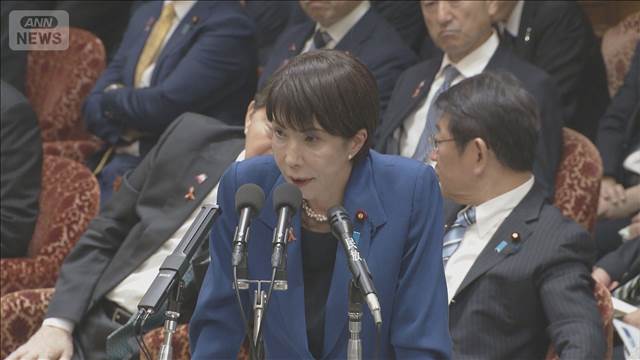 「消費税」巡り論戦　就任後初の予算委