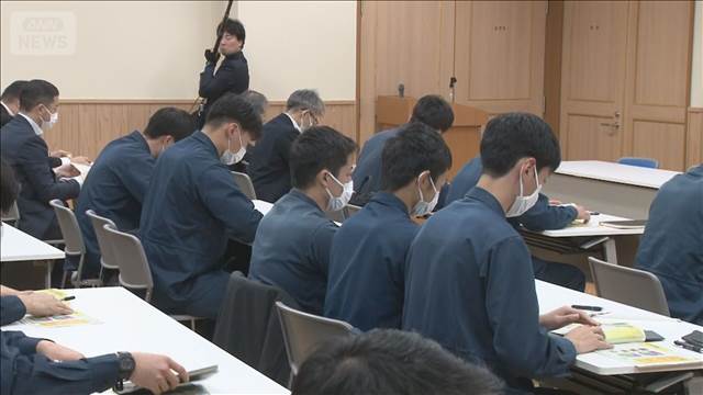 クマ対策　ライフル銃で駆除へ　猟友会が警察官に講習会