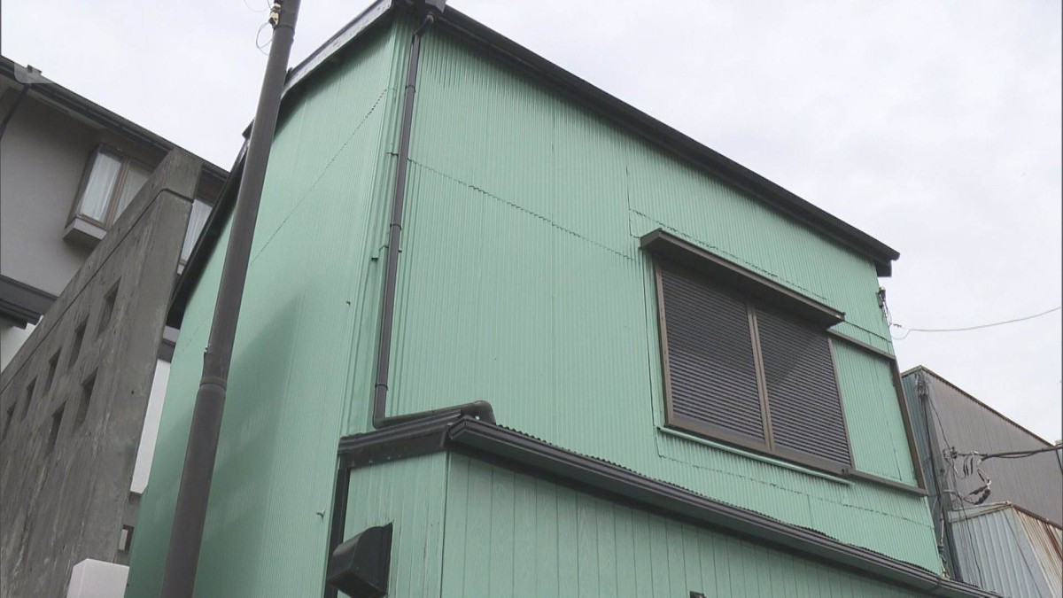 横浜市で29歳女性を殺害の疑いで同居の74歳男逮捕「死にたいと話をしていた」