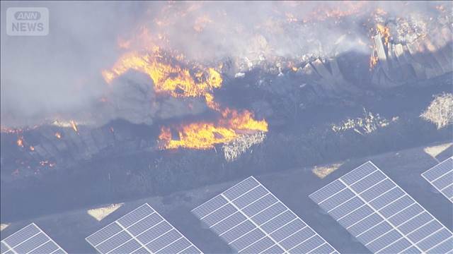 プラスチック工場火災　発生から1日以上　鎮火めど立たず　茨城・坂東市
