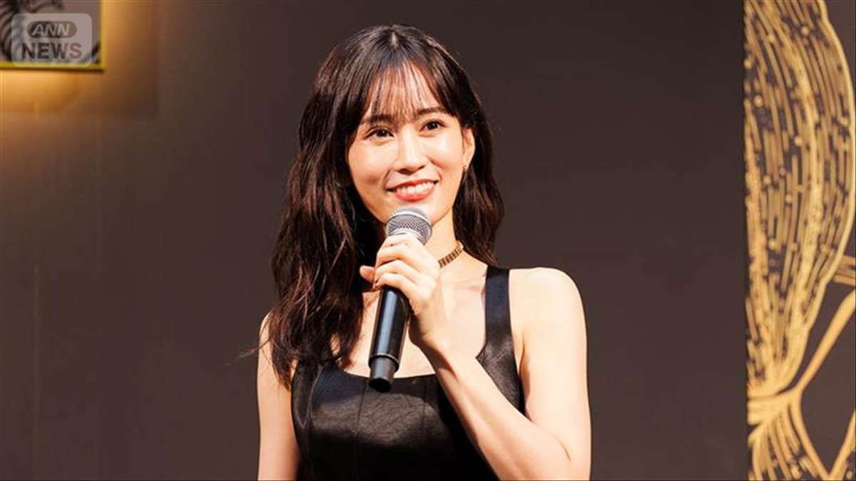 前田敦子「客席で子どもが見ます」、AKB48が20周年記念コンサート