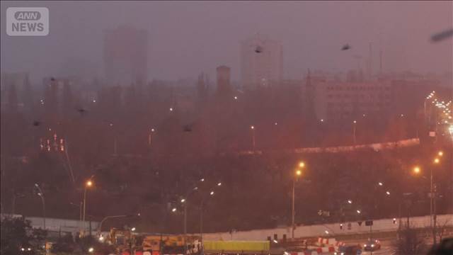 キーウに大規模攻撃　3人死亡　市内半分が停電　住宅・エネルギーインフラに被害