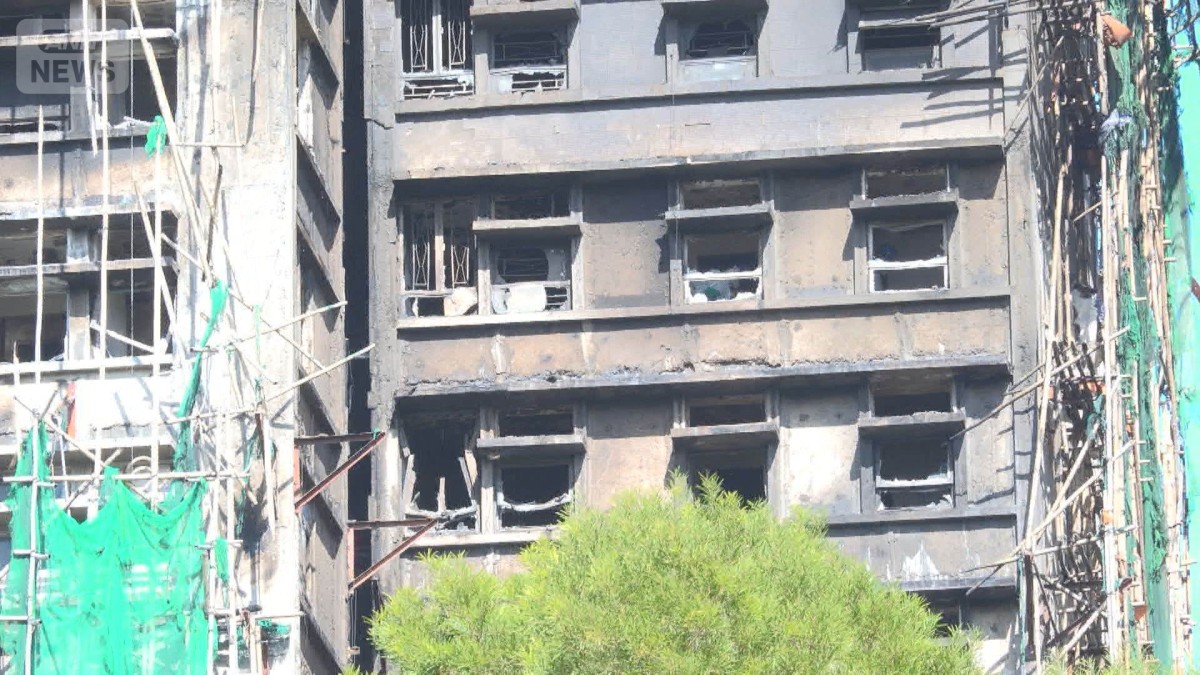 香港高層住宅火災　死者151人に　基準満たさない保護ネット使用か　当局が調査