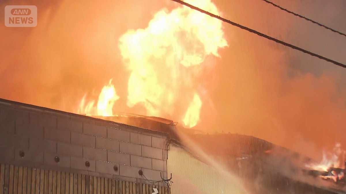 函館火災 約17時間後に鎮火 警察と消防の実況見分始まる