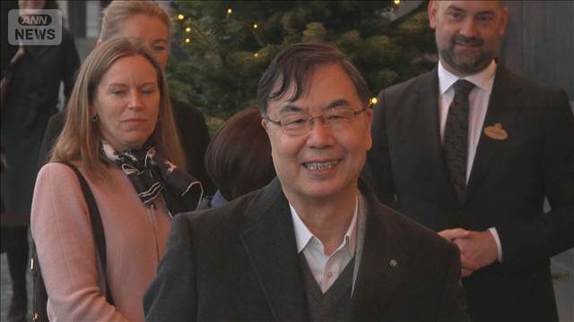 ノーベル賞 坂口志文氏　ストックホルム到着