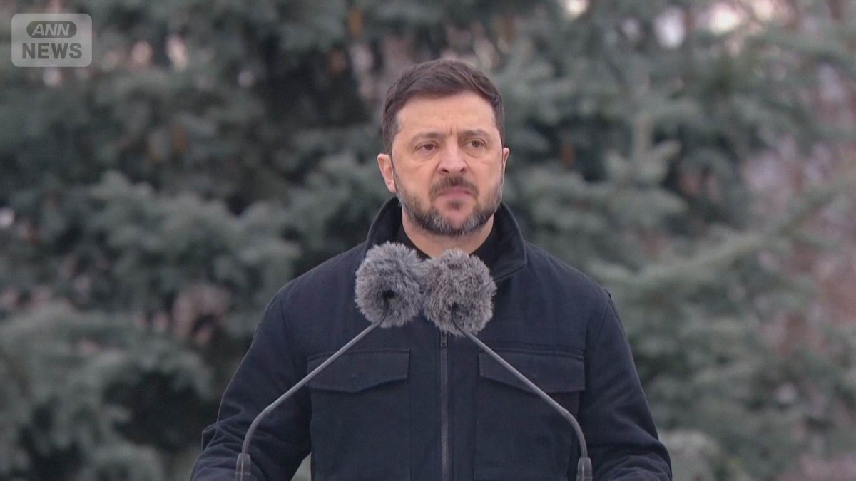 米ウ電話会談「次の段階で合意」 ゼレンスキー氏 和平案めぐり英仏独首脳と協議へ