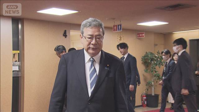 定数削減法案　与党幹事長が今国会成立目指す考え確認