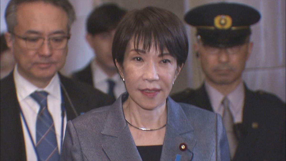 国家公務員に冬のボーナス支給 平均70万円 給与法改正案成立で約4万円追加支給へ