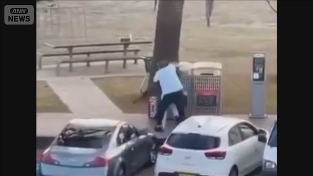 豪銃撃事件　男性が犯人から銃奪う　犯人にとびかかる「英雄」の瞬間映像が公開