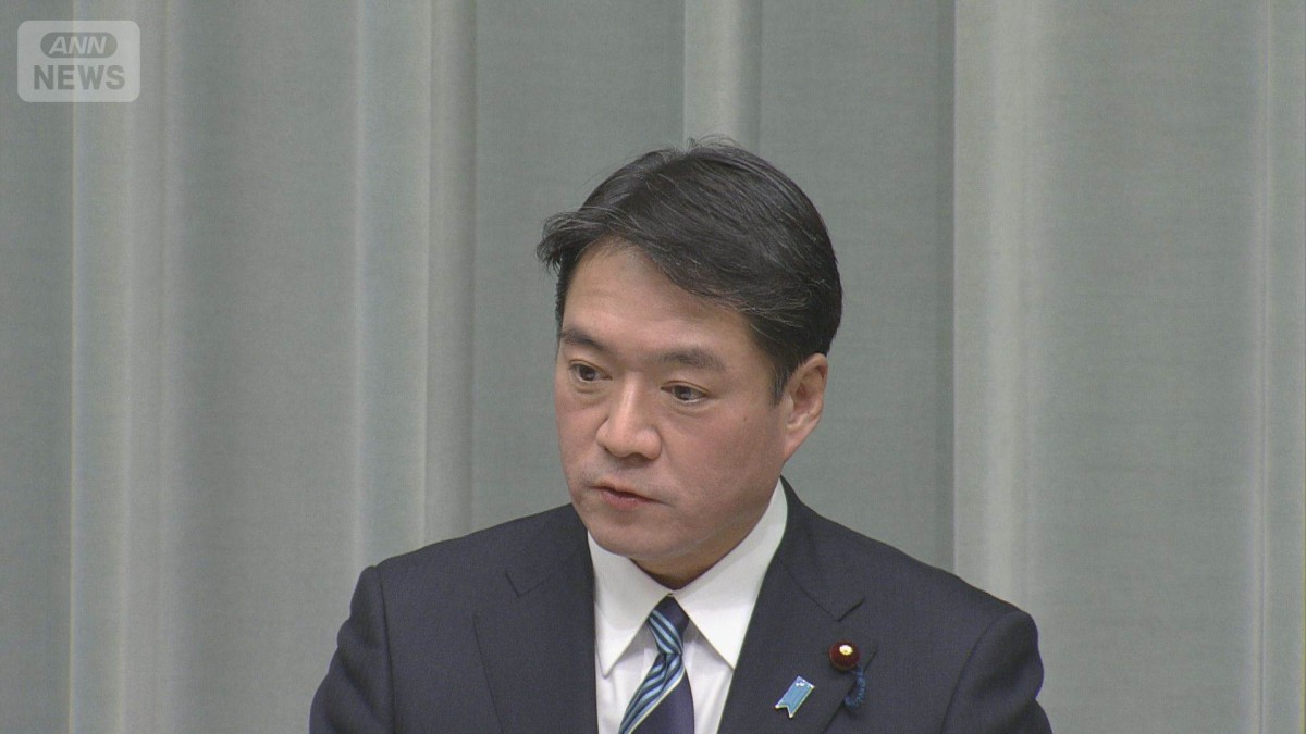 尾崎副長官「影響に重大な懸念」 香港紙「リンゴ日報」創業者に有罪判決