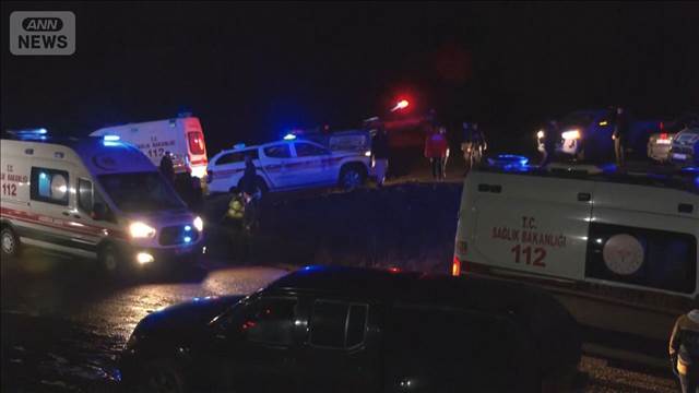 リビア軍参謀総長ら搭乗機墜落か　「悲劇的な事故」トルコ公式訪問後に5人死亡と発表