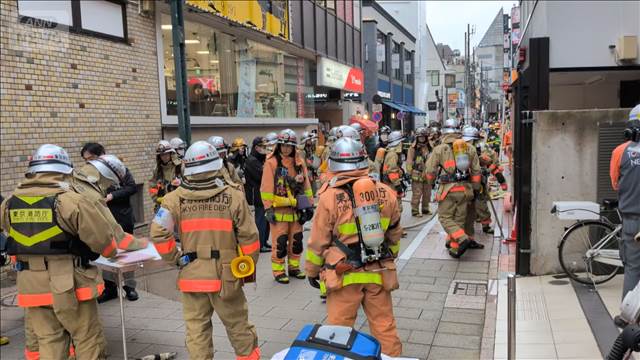 東京・自由が丘で電線のコンデンサーから火　周辺で最大2500軒余りが停電