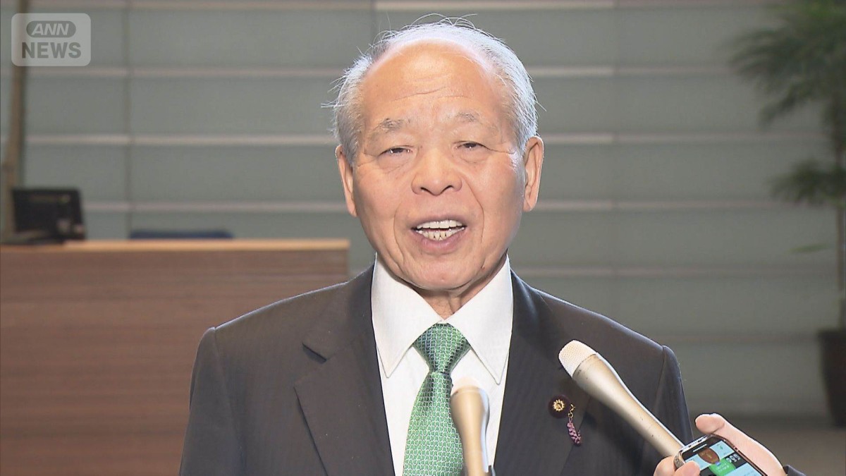 訪ロの鈴木宗男氏が総理に報告