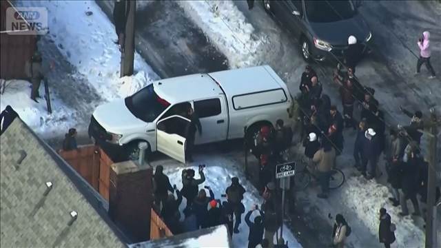 米「ICE」職員の銃撃で女性死亡　市長は「出ていけ」と強く非難　中西部ミネソタ州