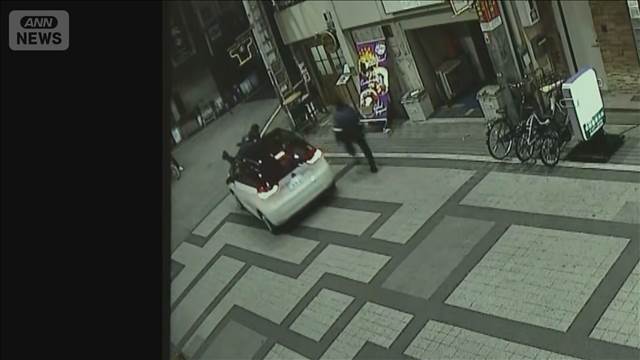 【速報】警察官をボンネットに乗せ暴走 殺未遂容疑などで40歳男逮捕 大阪・岸和田市