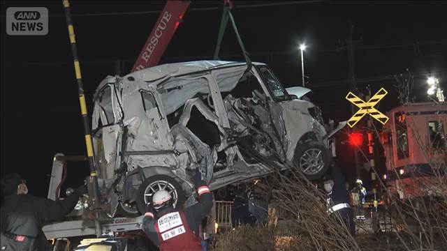 東武東上線で車と衝突事故　踏切から出られず…　埼玉・小川町