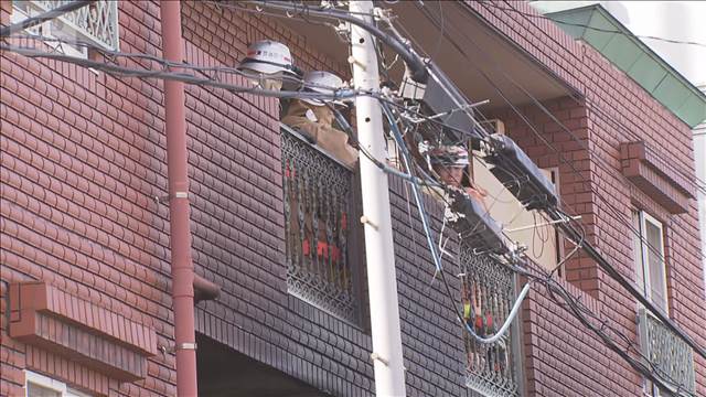 マンション火災で1人死亡 火元の部屋から救助された男性　東京・板橋