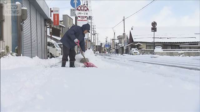 寒波襲来　各地で大雪に 日中も厳しい寒さ