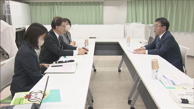 頼れる身寄りのない高齢者支援の課題把握へ　上野厚労大臣が社会福祉協議会を視察