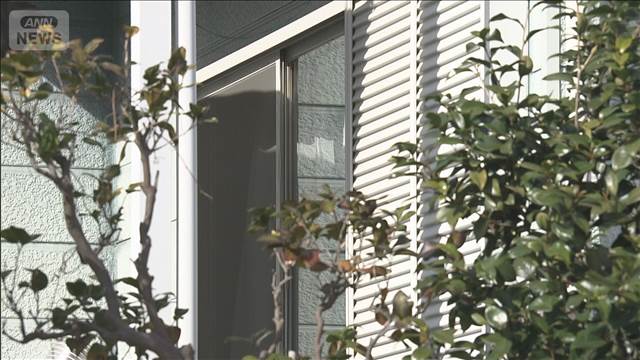 生後7カ月の息子を死亡させたか　32歳の母親を逮捕