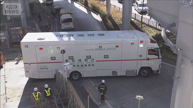 線路移動の乗客ら9人手当て JR山手線など運転見合わせ続く