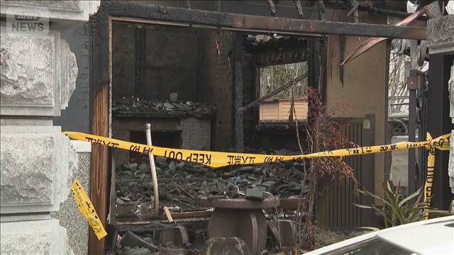 住宅全焼で2人死亡　住人親子と連絡取れず　奈良・三宅町