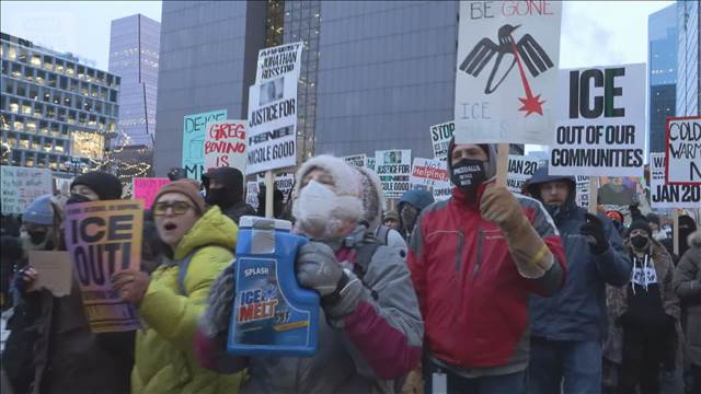 ミネソタ州で大規模反ICEデモ「間違っているのは政府」