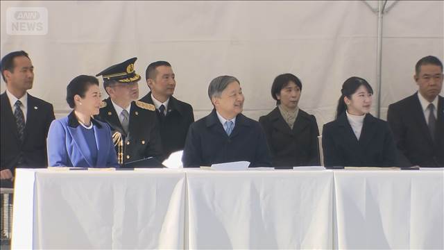 天皇ご一家　年頭視閲式に出席　「皇宮警察」創立140周年記念