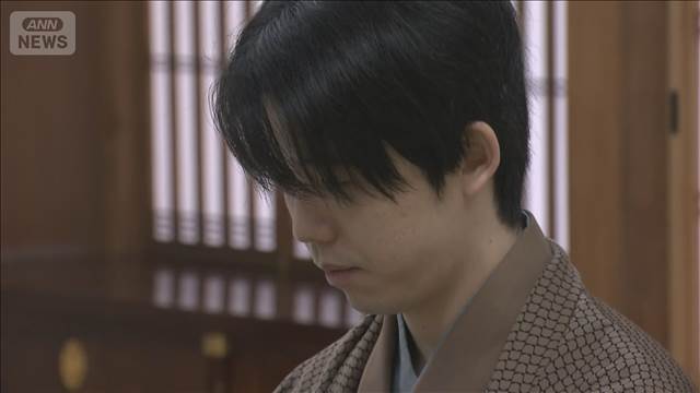 追いかける藤井六冠は慎重な攻め　王将戦第二局　永瀬九段は積極的な差し手