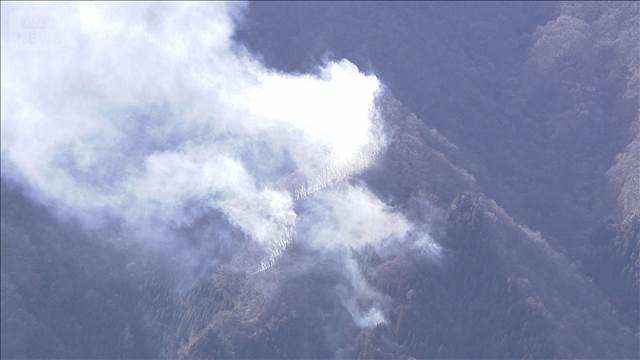 群馬で山林火災　県が自衛隊に災害派遣要請