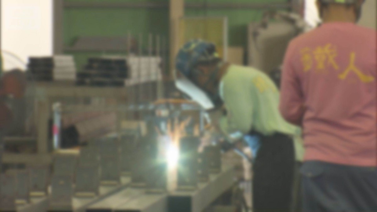 外国人労働者が過去最多の257万1037人…13年連続更新　外国人雇用する事業所も最多