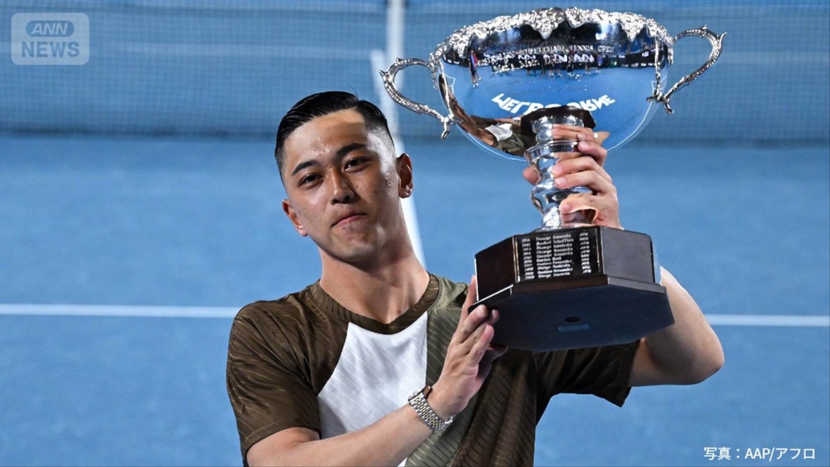 車いすテニス・小田凱人　2年ぶり2度目の全豪オープン優勝　雨で中断…会場移動も