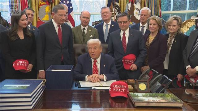 米政府機関の一部閉鎖　短期間で解消　議会下院で可決しトランプ氏が署名