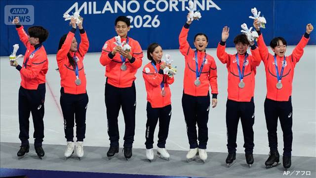 フィギュア表彰台“刃こぼれ問題”IOCが表面の素材変更　佐藤駿選手のコーチが修復