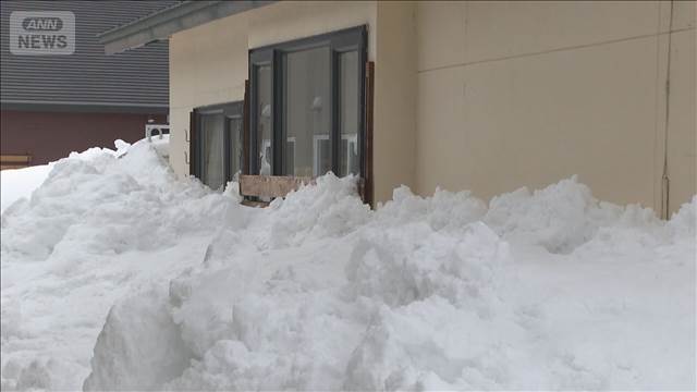 「人の足が見える」高齢女性死亡　落雪に巻き込まれたか　北海道旭川市